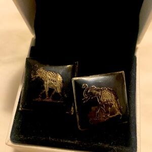 Elephant cuff links Vintage just under 1” square ,Siam Niello ,sterling silver